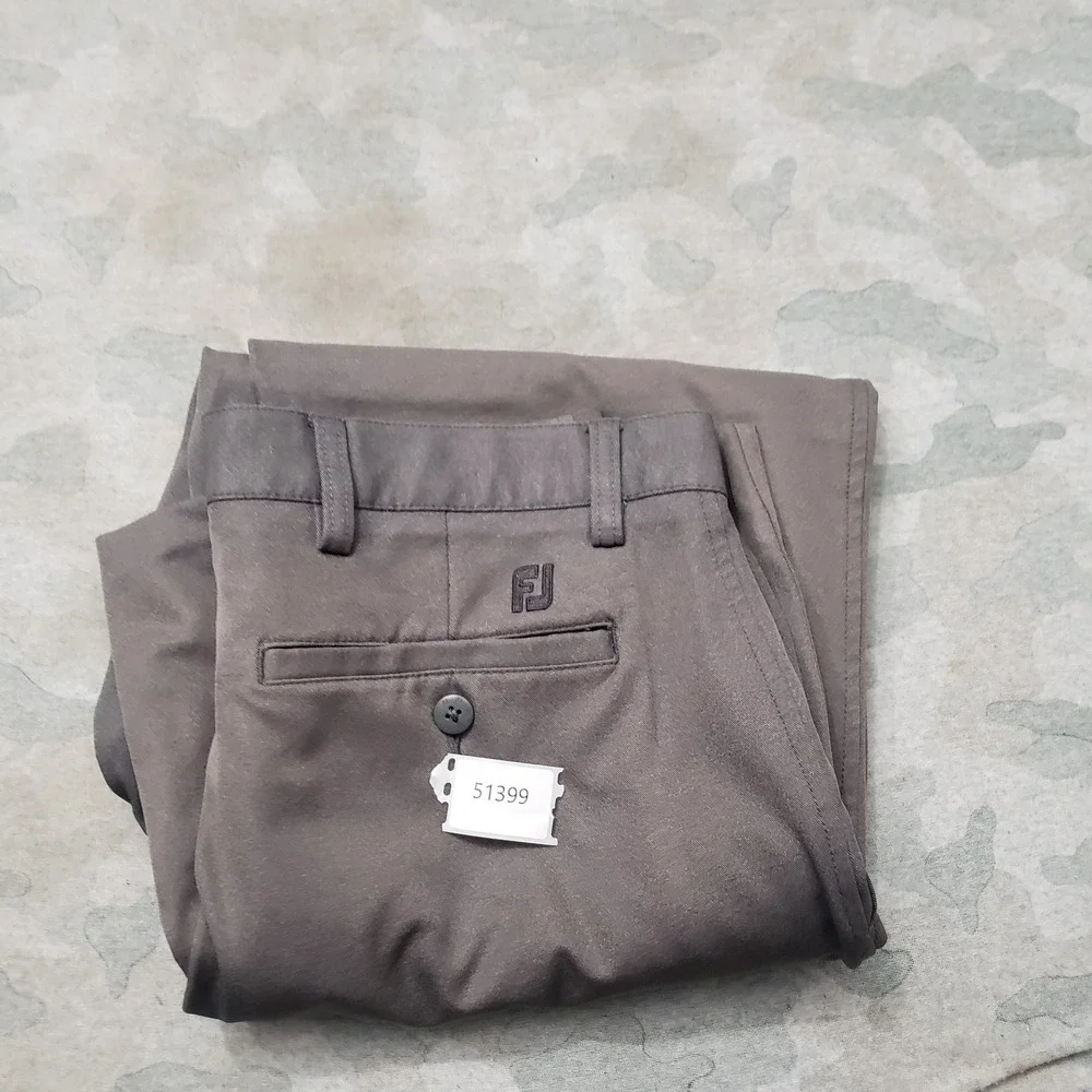 FJ Footjoy Pants Mens 33x30 Gray Pockets Straight Leg Golf Outdoors Sport